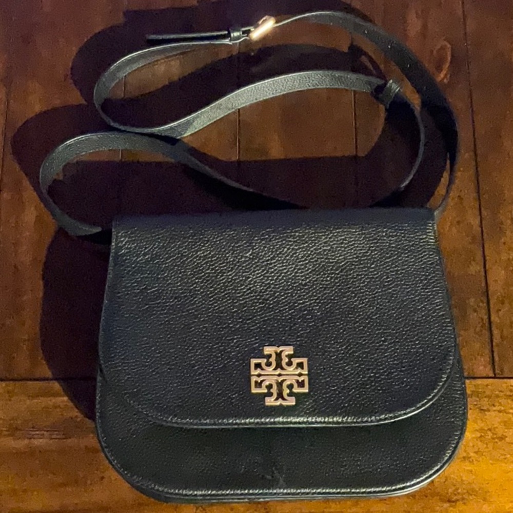 Used but good Tory Burch Black Leather Shoulder/Crossbody Bag